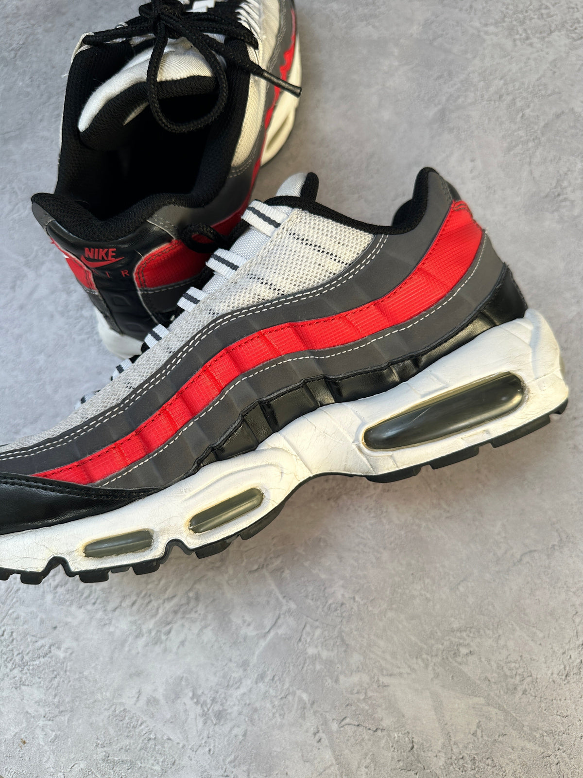 Nike Air Max 95 | Black / Chilling Red / Dark Grey | UK 8