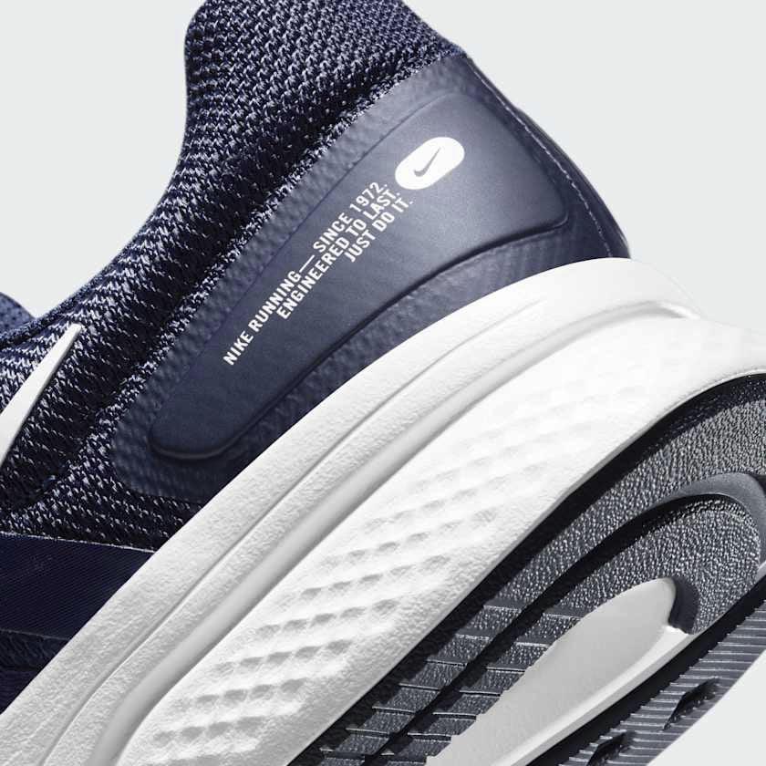 Nike Run Swift 2 Men's Navy Mesh Running Trainers (CU3517 400)