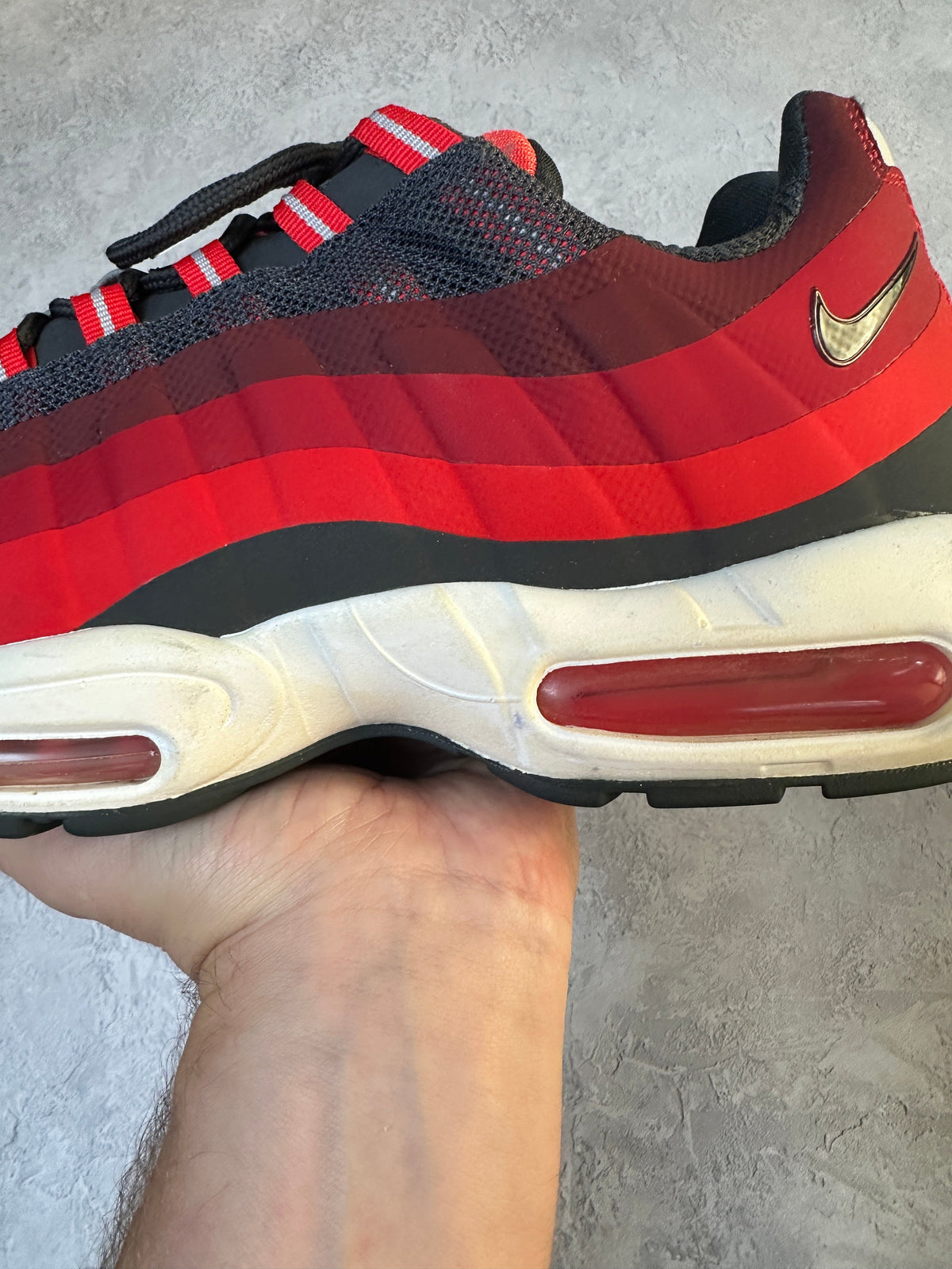 Nike Air Max 95 | Anthracite Red No Sew | UK 11