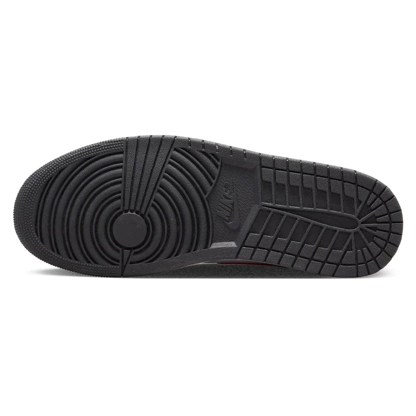 Jordan 1 Mid Black Fire Red Trainers