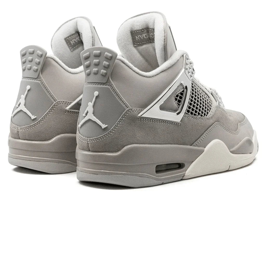 Air Jordan 4 'Frozen Moments' (Women's) Trainers