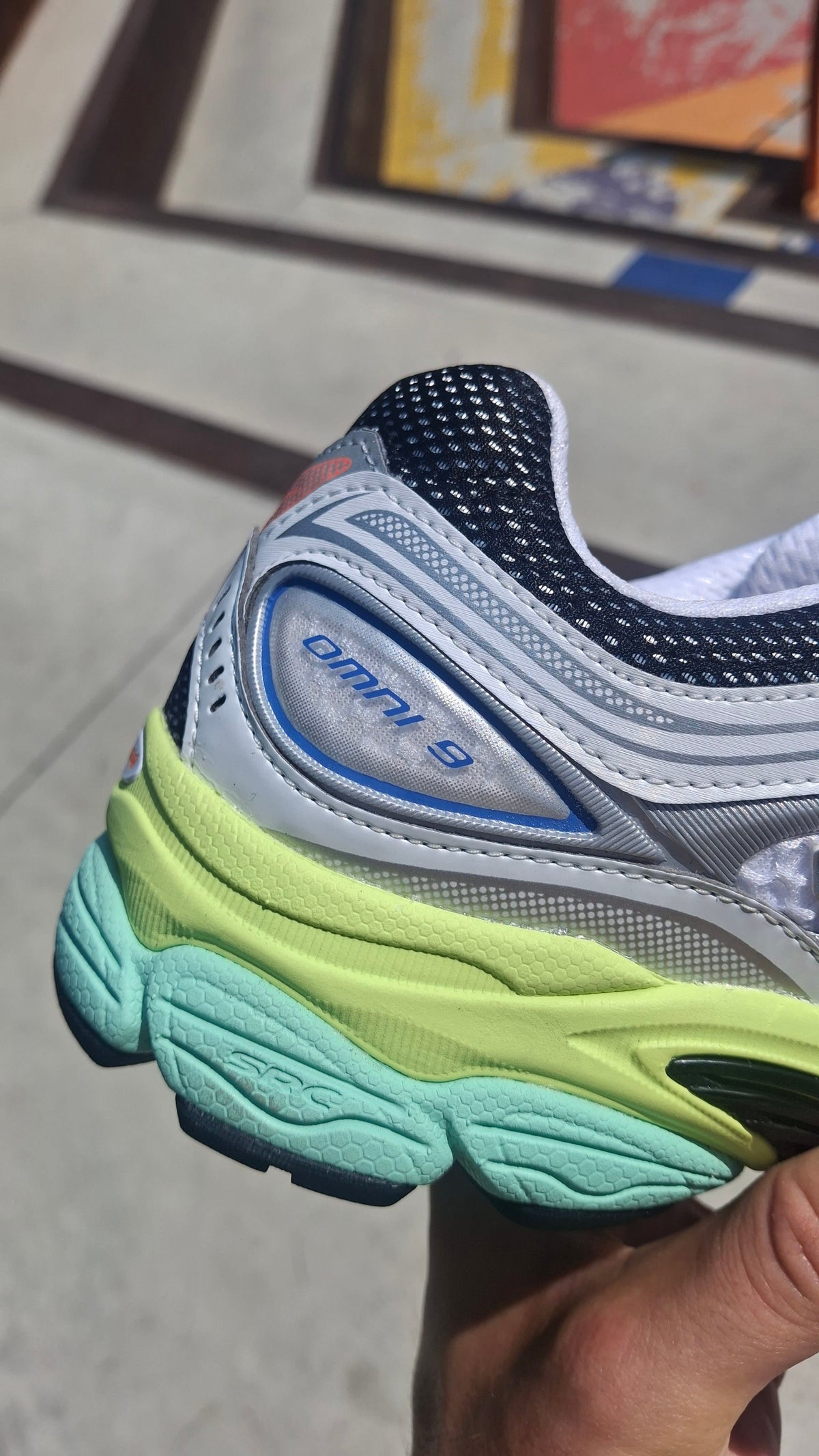 Saucony ProGrid Omni 9 OG – White Tart Trainers