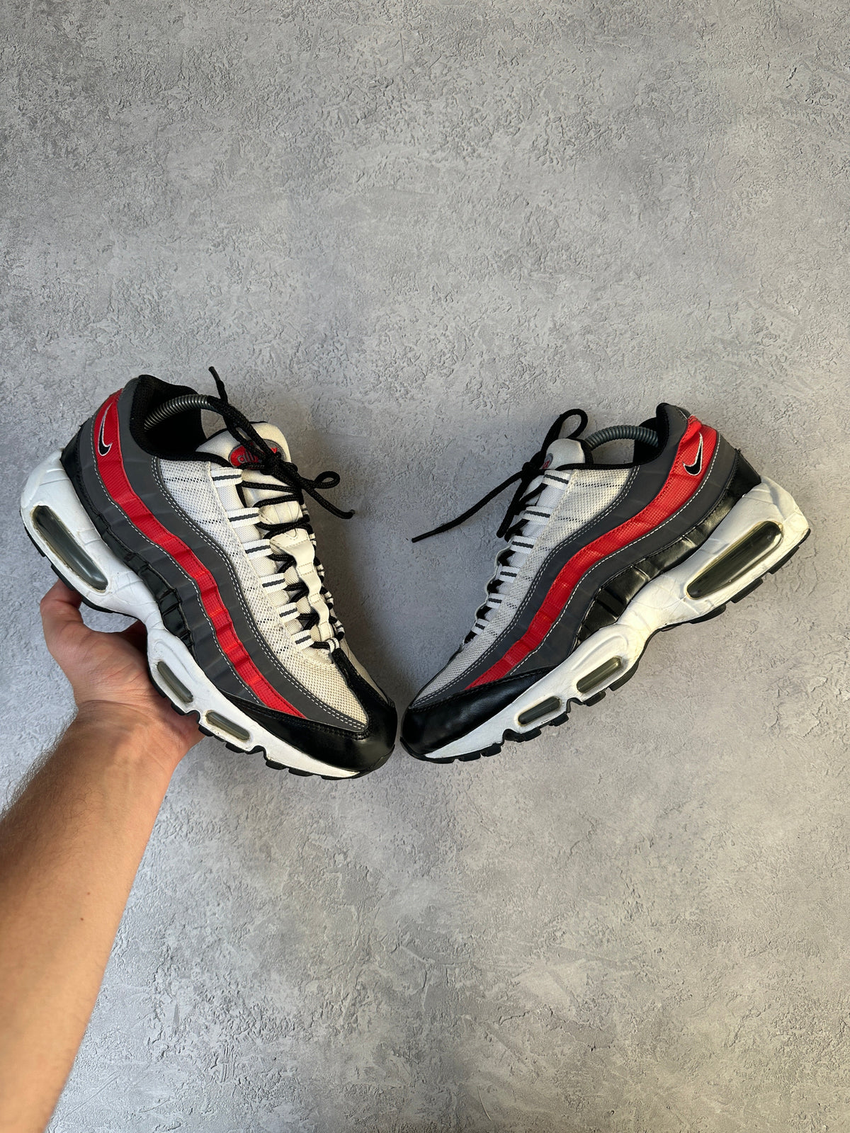 Nike Air Max 95 | Black / Chilling Red / Dark Grey | UK 8