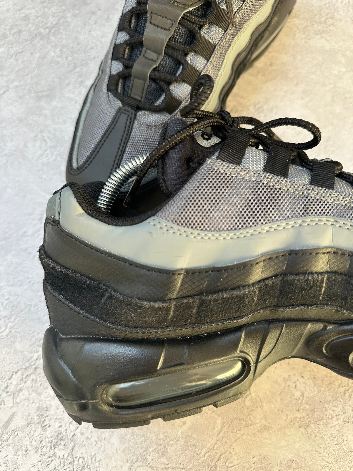Nike Air Max 95 | Black / Smoke Grey | UK 8
