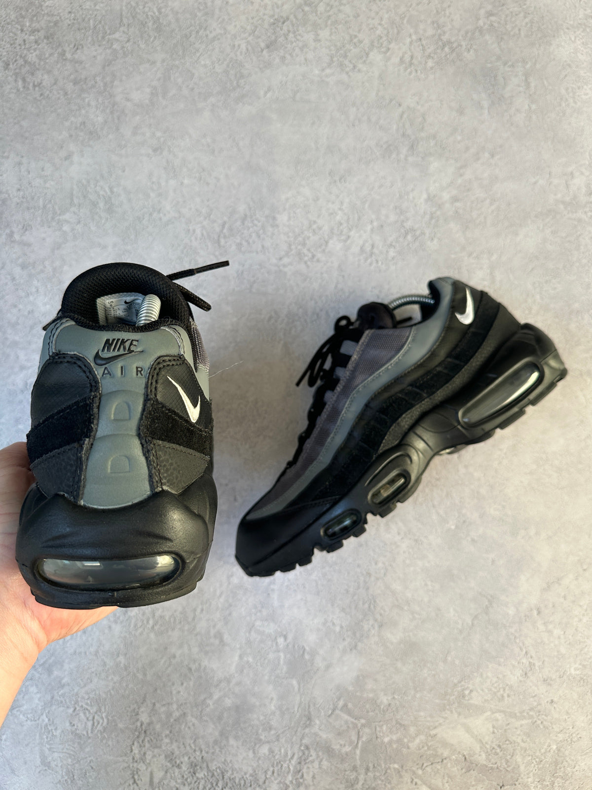 Nike Air Max 95 | Black / Smoke Grey | UK 8
