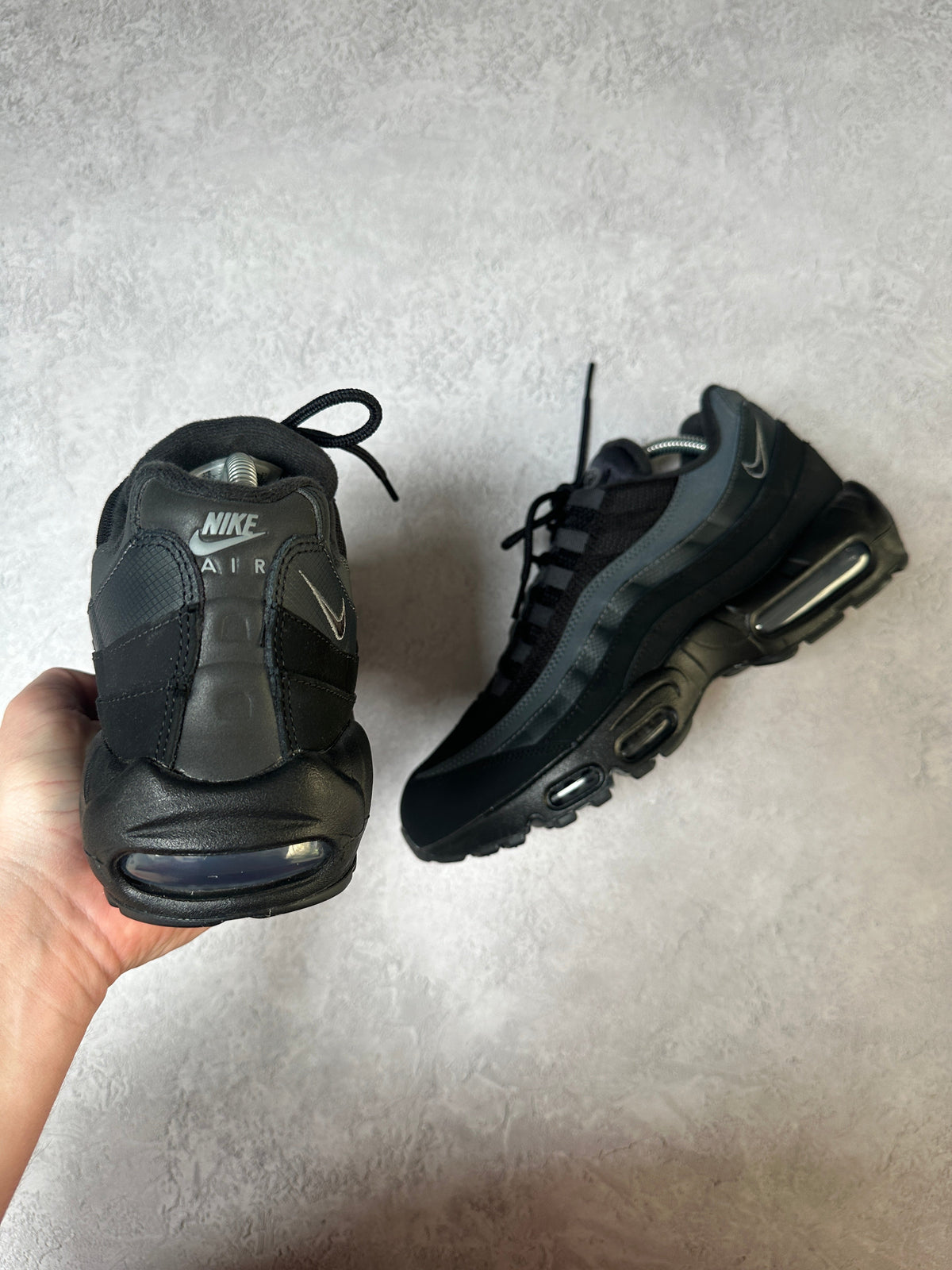 Nike Air Max 95 | Black Anthracite | UK 8.5