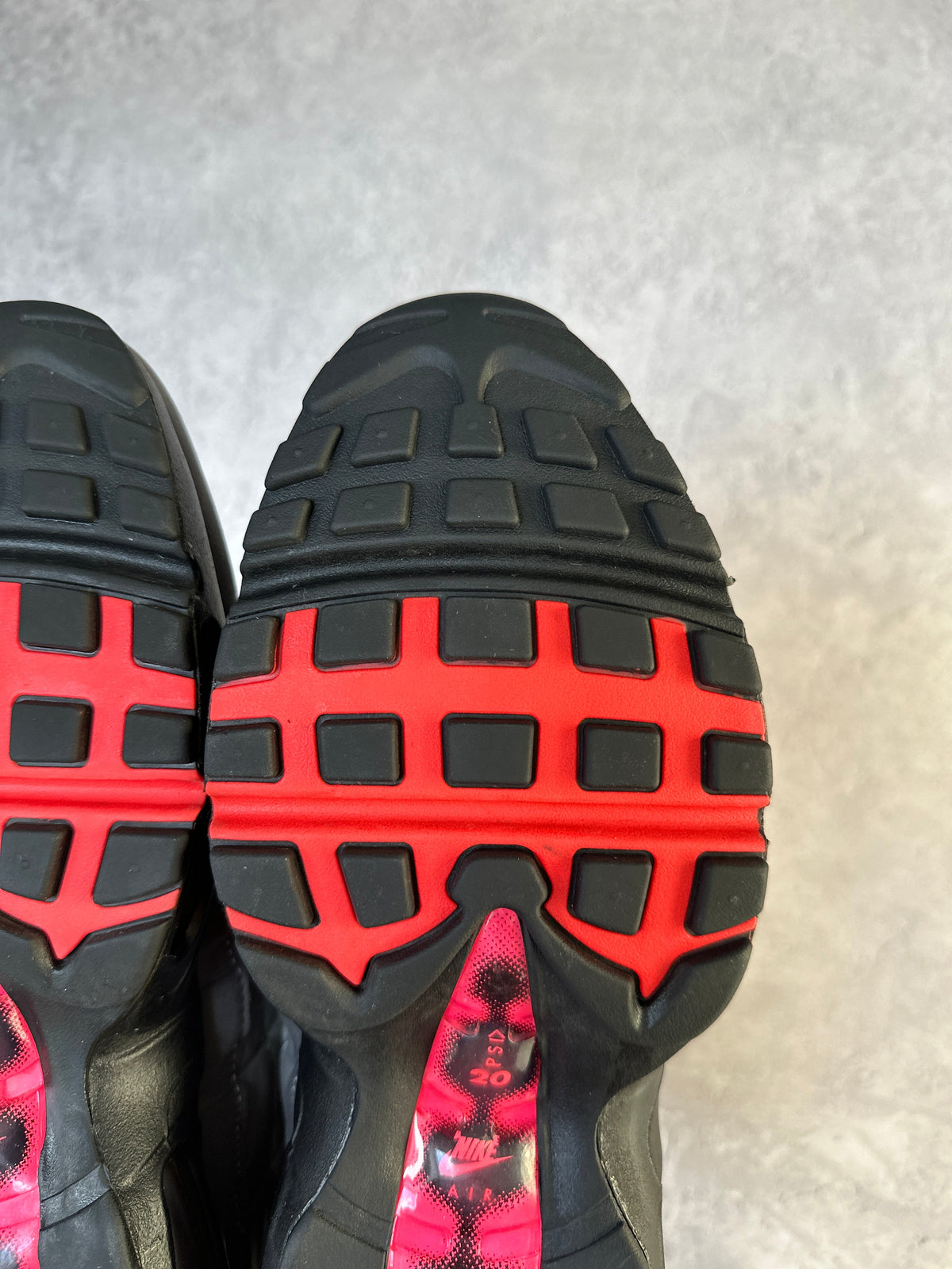 Nike Air Max 95 | Solar Red 2018 | UK 9.5