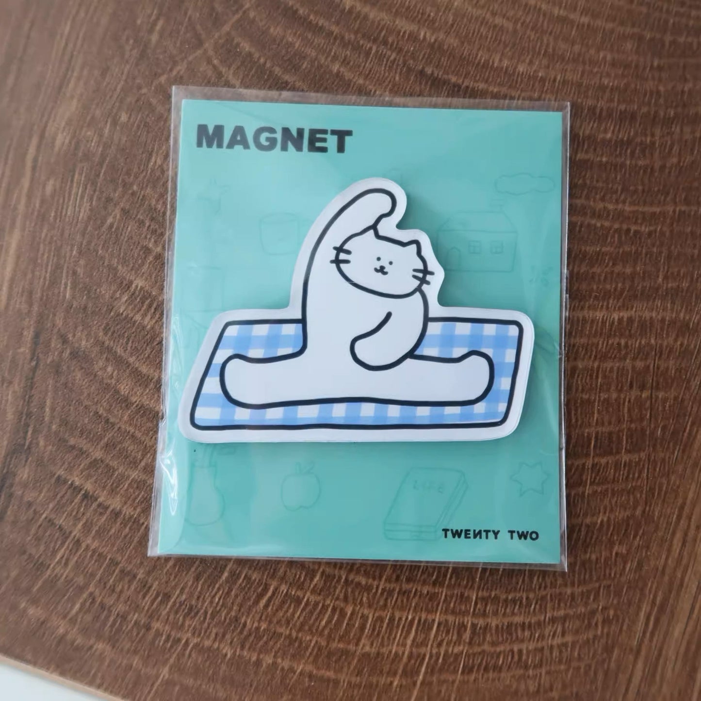 Twenty Two - Kitty Daily Life Magnet