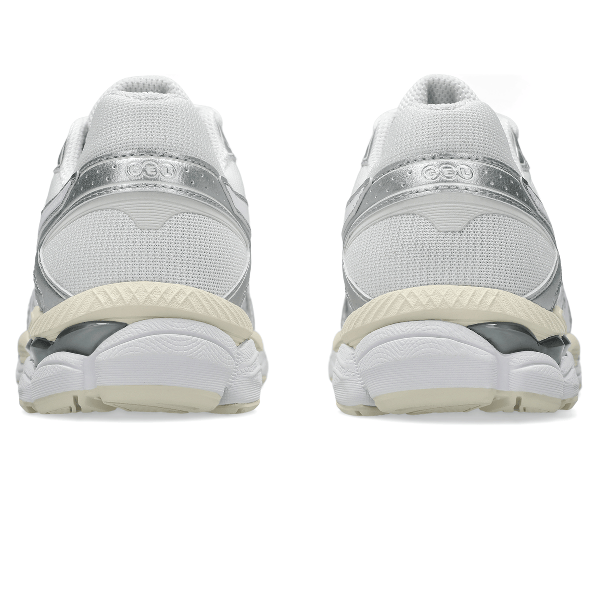 ASICS Gel Cumulus 16 – White White Trainers