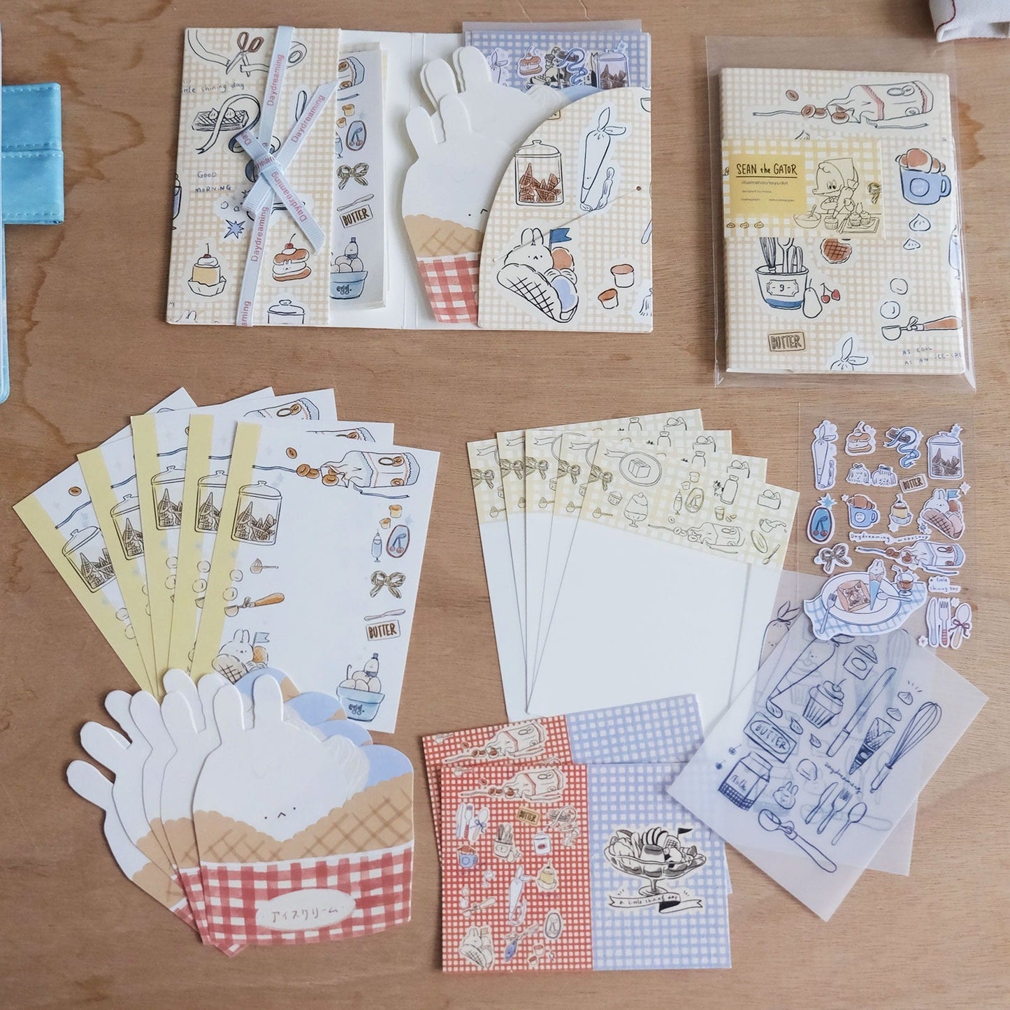 A Gator Life - Cream Bunny Journal Material Pack