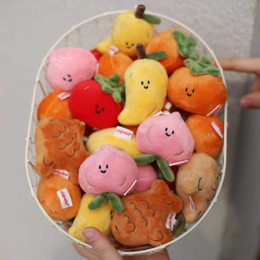 Daily White - Mini Mango Bag Charm