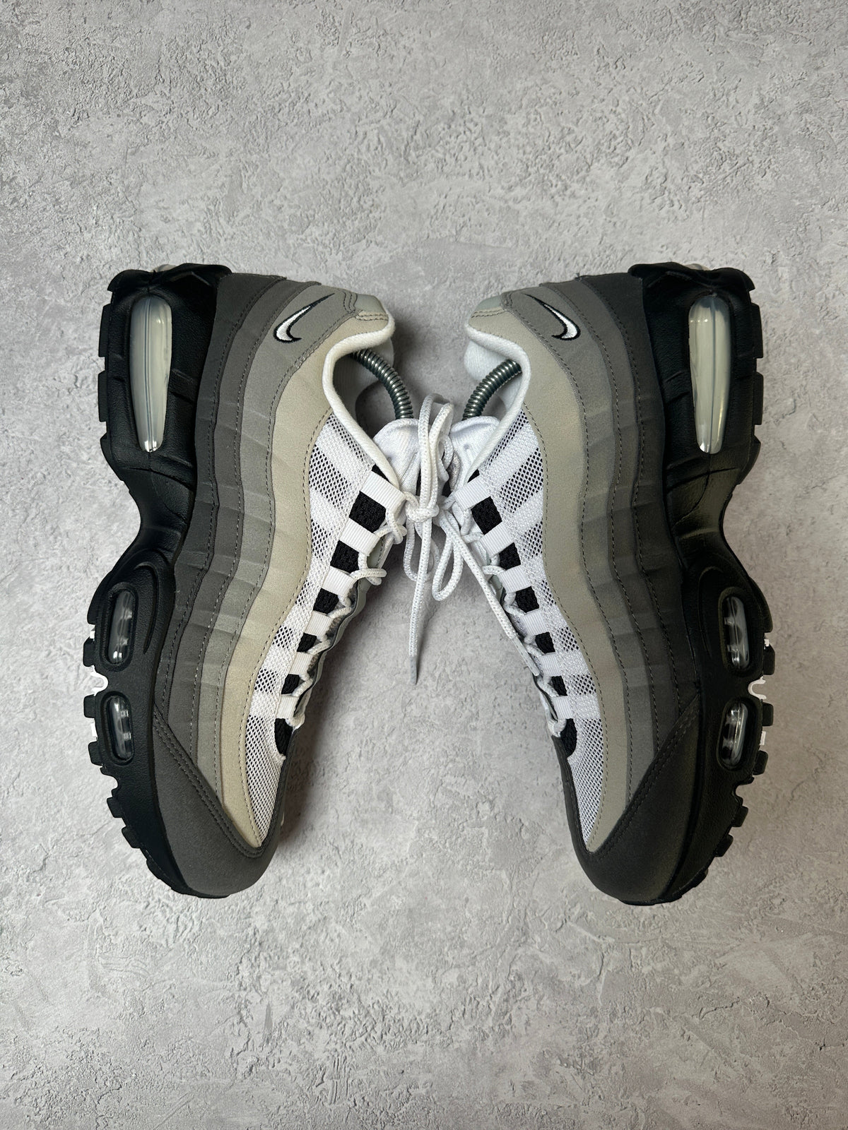 Nike Air Max 95 | Granite 2026 | UK 8