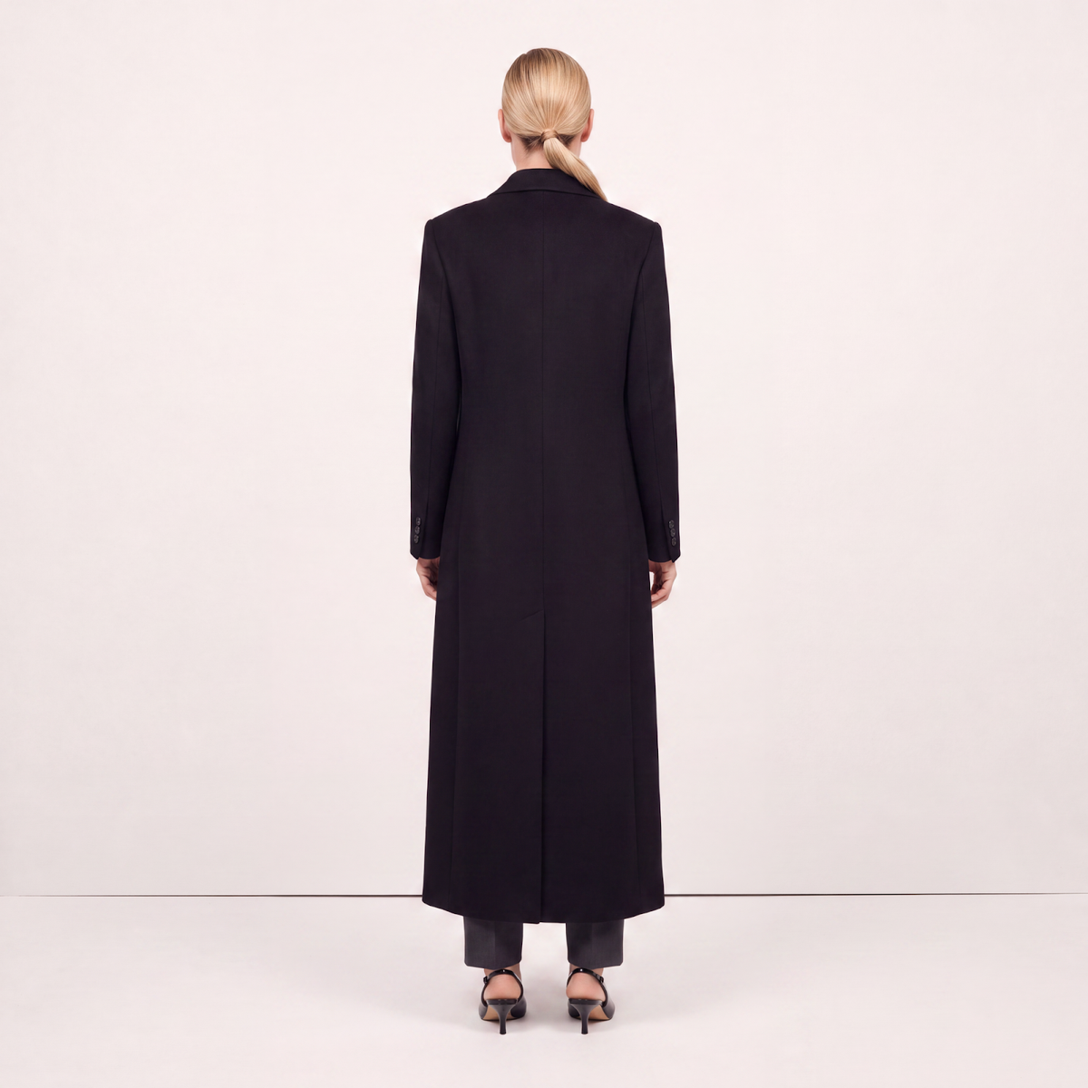 Noir Signature 100% Cashmere Full-Length Coat - Black