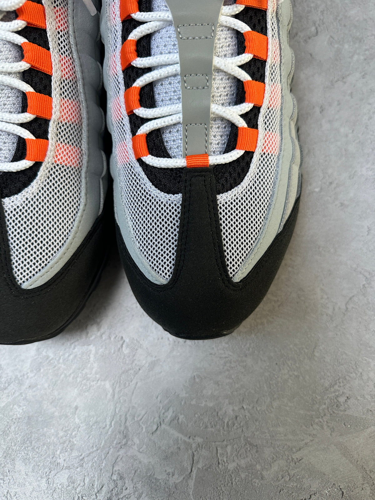 Nike Air Max 95 | Mandarin 2025 | UK 9.5