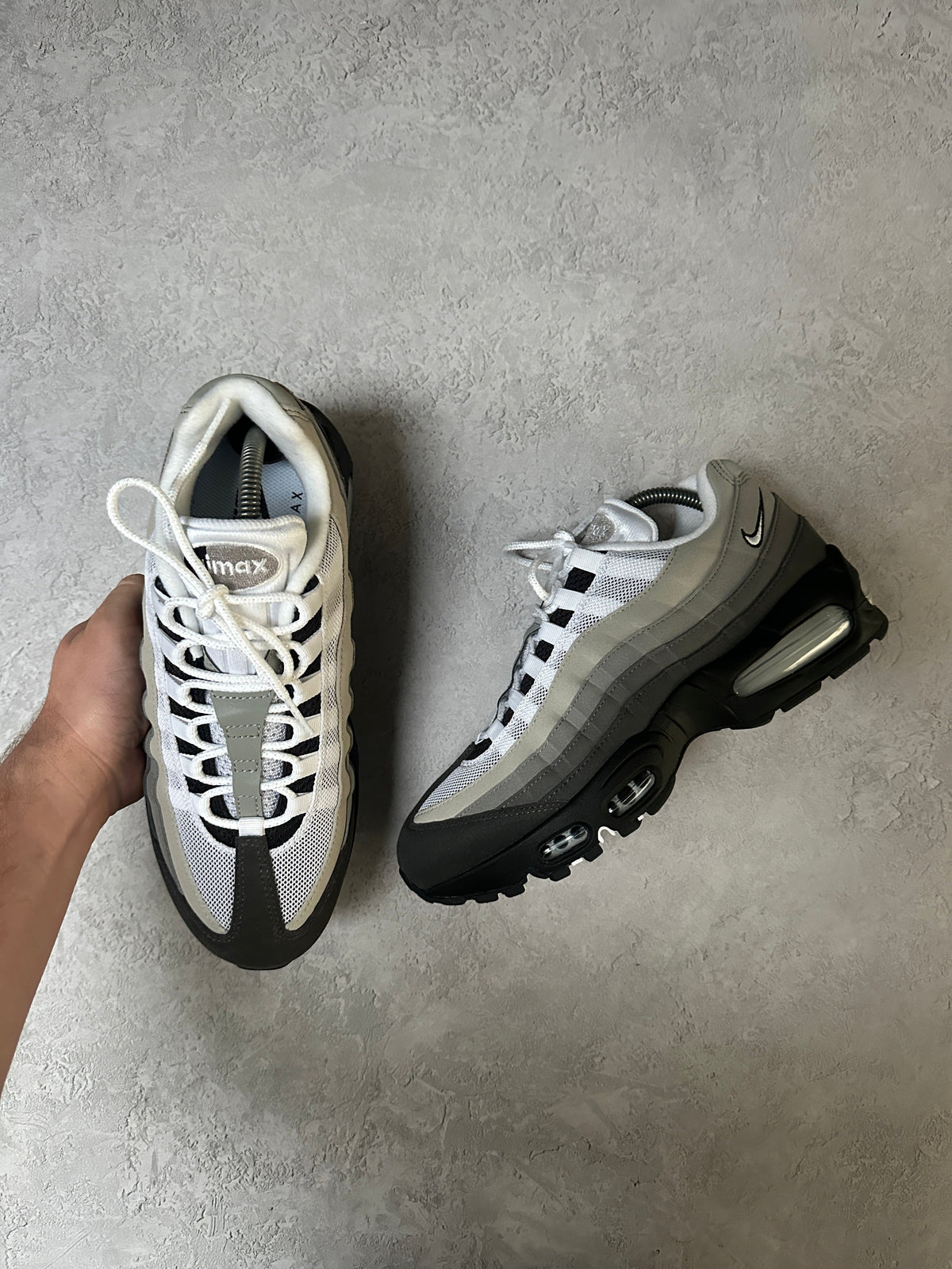 Nike Air Max 95 | Granite 2026 | UK 7.5
