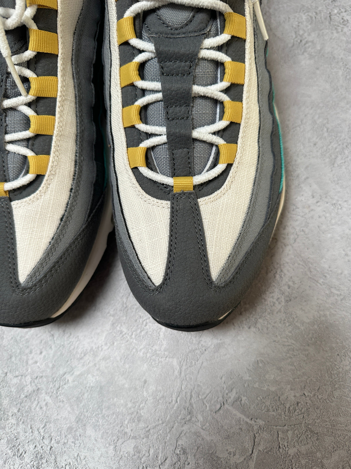Nike Air Max 95 | Air Sprung | UK 10