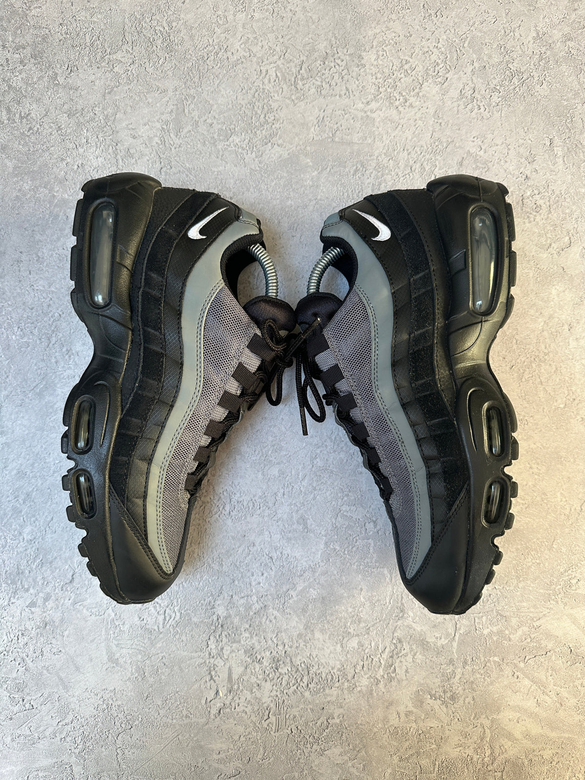 Nike Air Max 95 | Black / Smoke Grey | UK 8