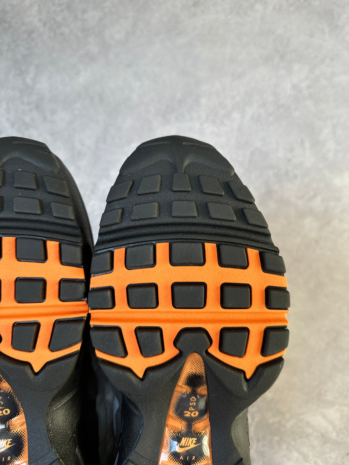 Nike Air Max 95 | Mandarin 2025 | UK 7.5