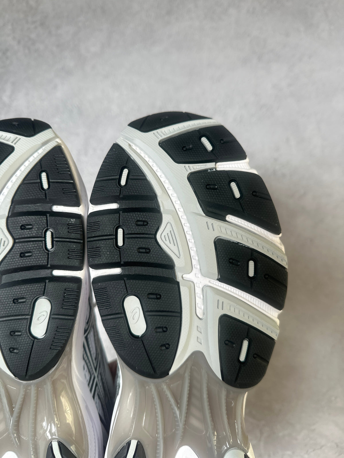 ASICS | JJJJound x GT2160 | UK 9