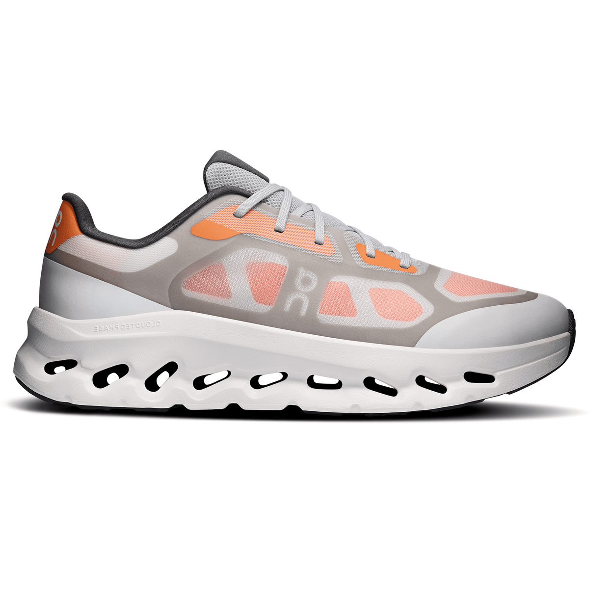 On Cloudtilt Remix – Autumn Ivory Trainers