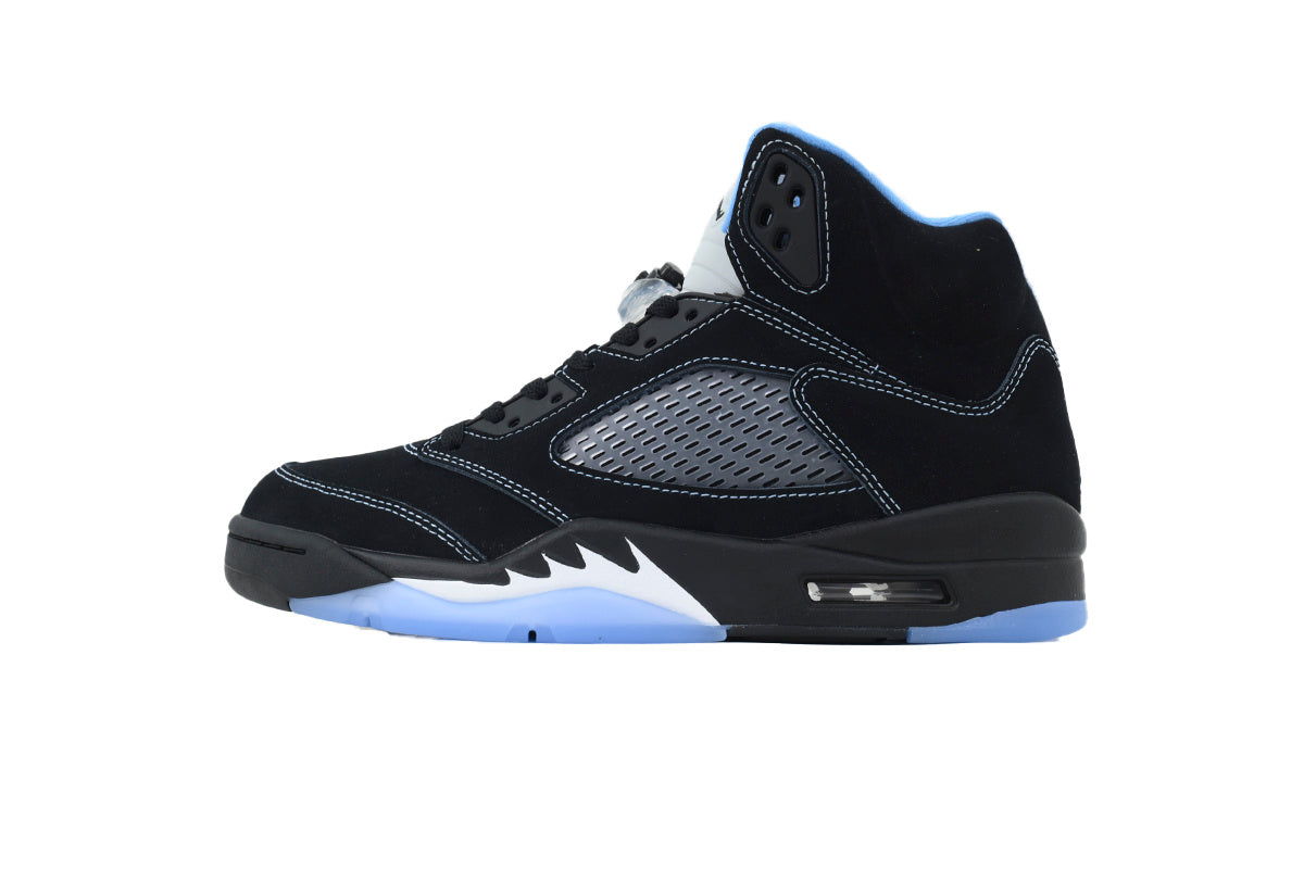 Air Jordan 5 Retro 'Black University Blue' 2026 Sneakers