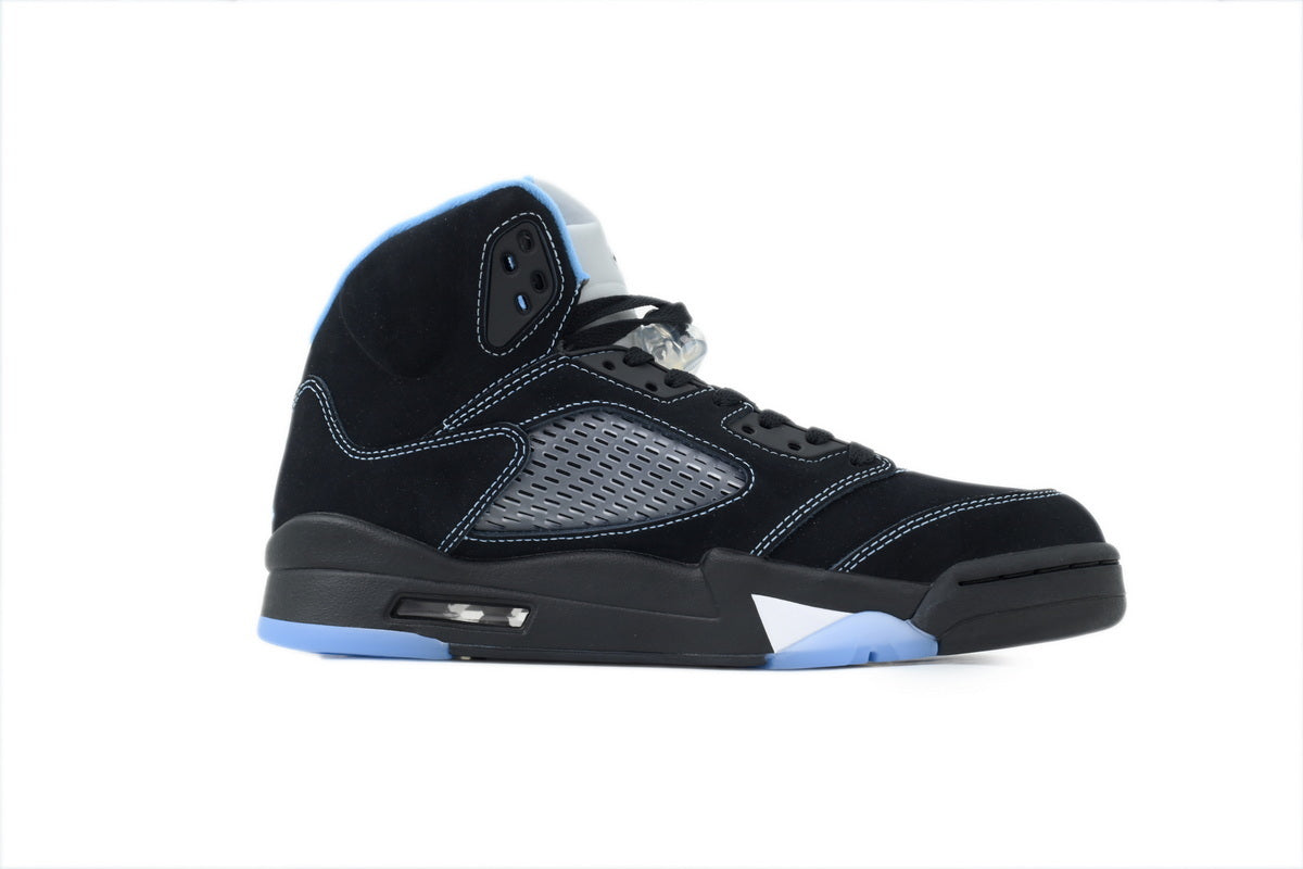 Air Jordan 5 Retro 'Black University Blue' 2026 Sneakers