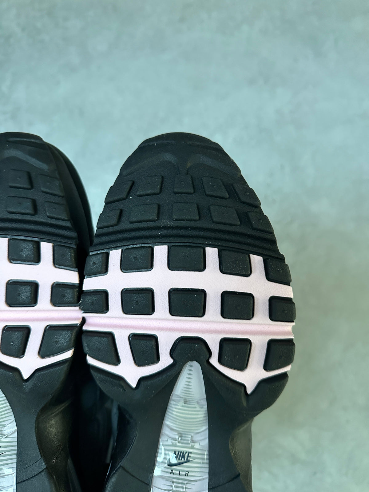 Nike Air Max 95 | Pink Foam 2025 | UK 7