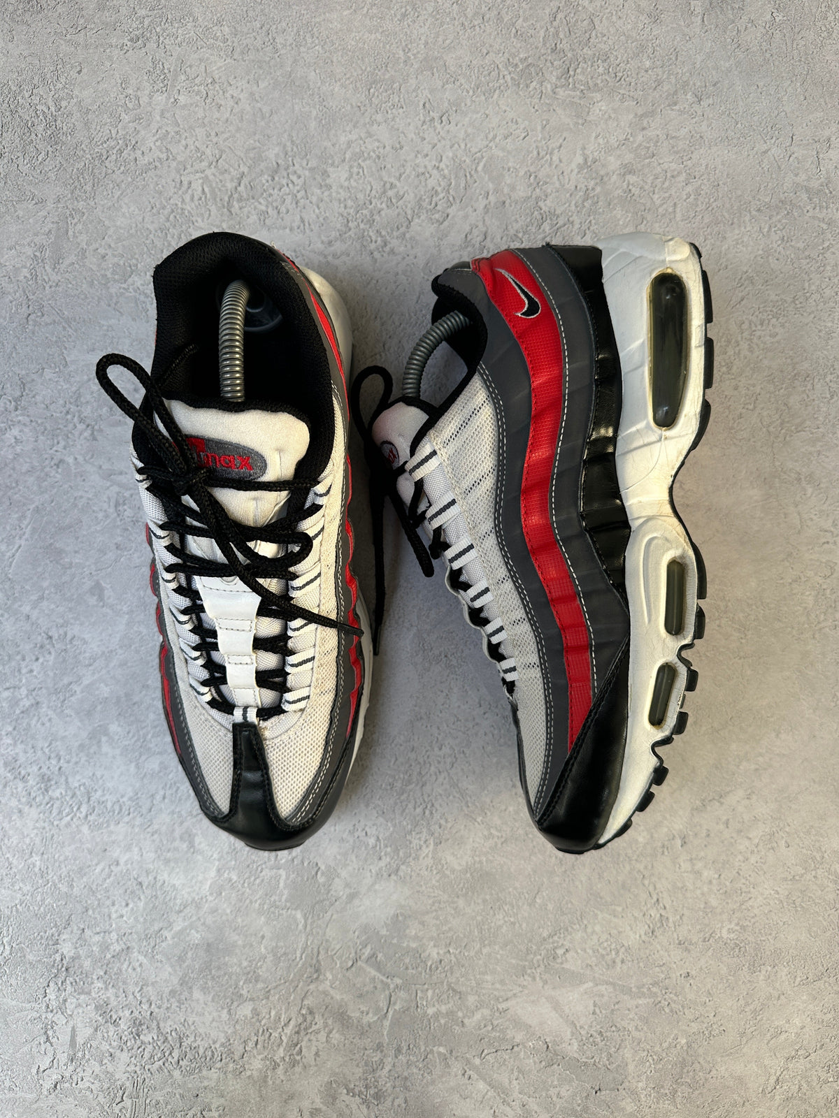 Nike Air Max 95 | Black / Chilling Red / Dark Grey | UK 8