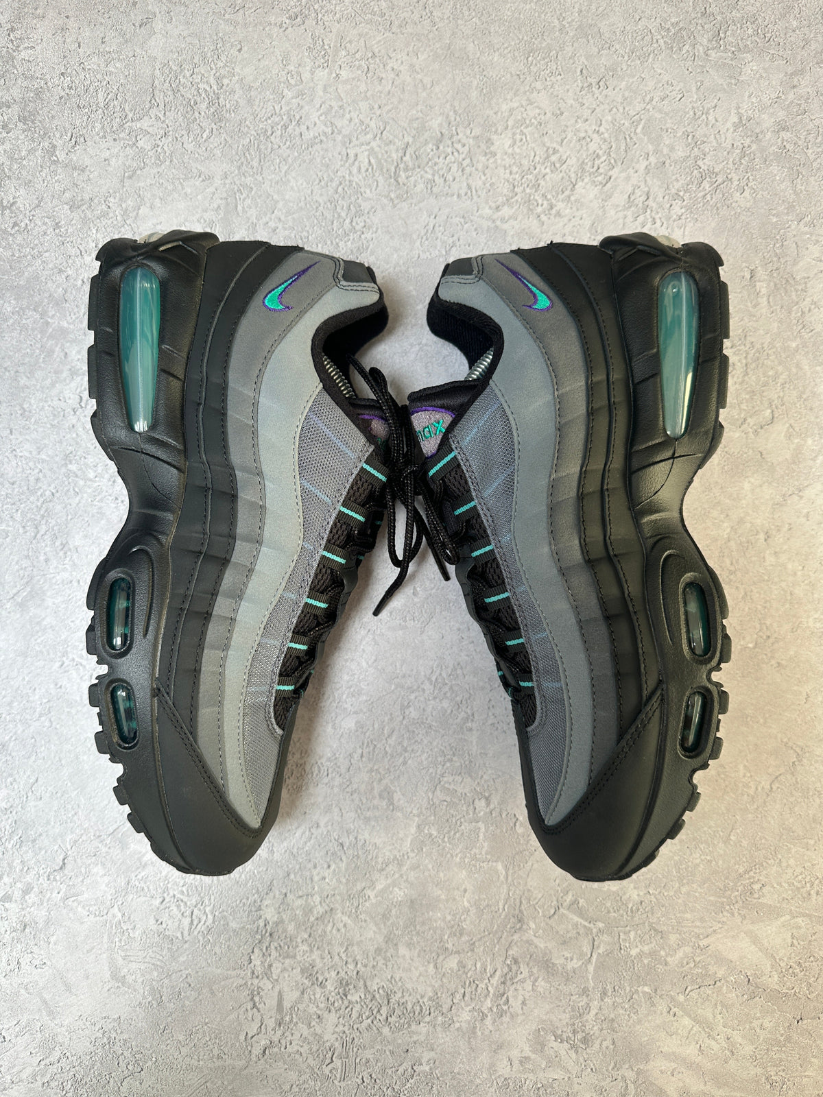Nike Air Max 95 | Black Grapes | UK 10