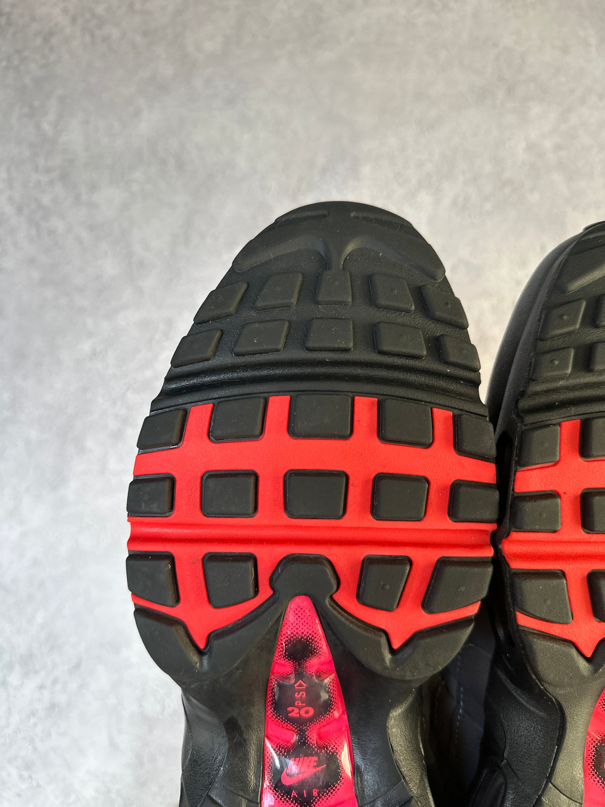 Nike Air Max 95 | Solar Red 2018 | UK 9.5