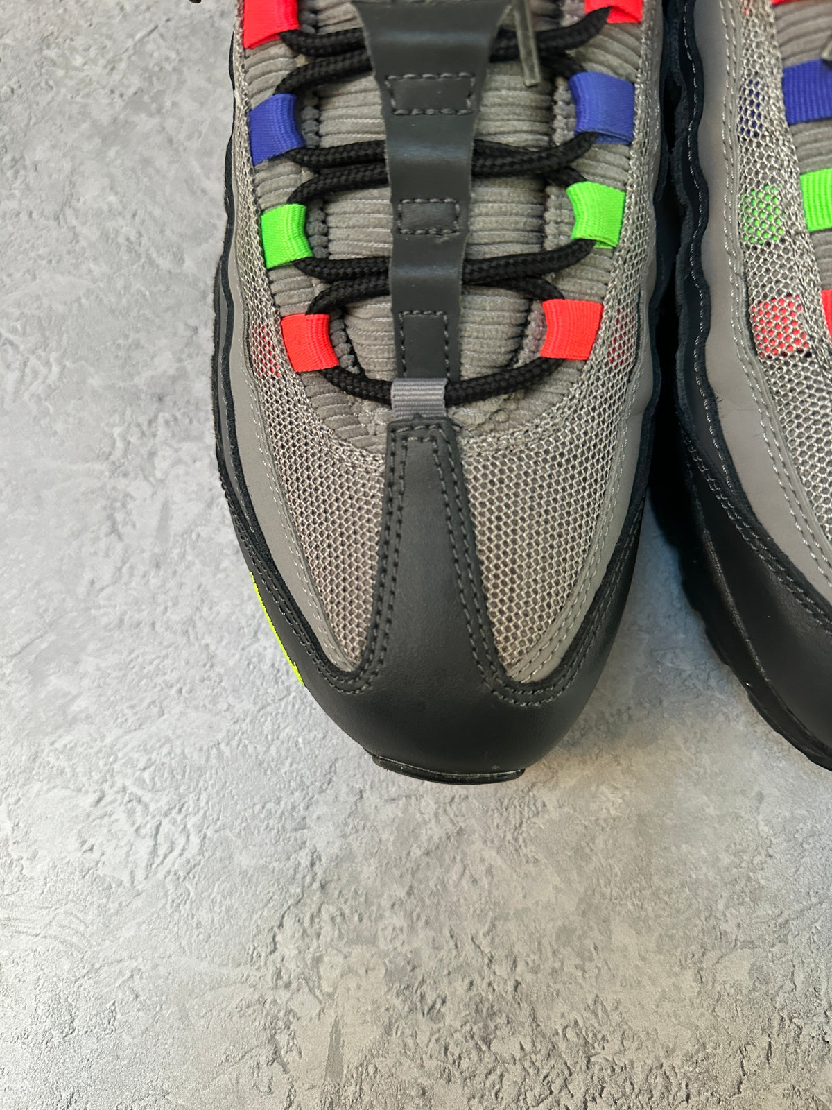Nike Air Max 95 | Evolution of Icons | UK 8.5