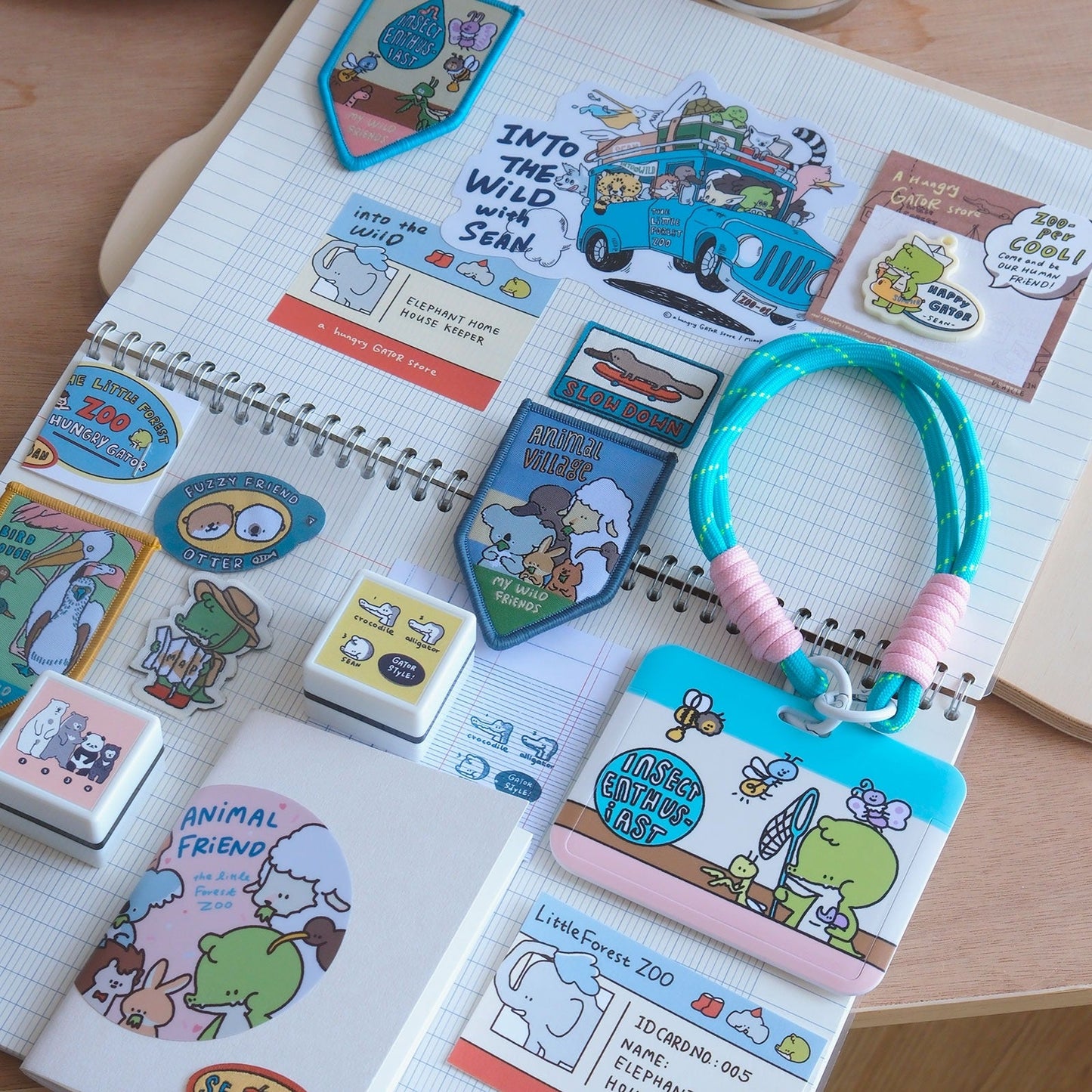 A Gator Life - Bird Insect Embroidery Brooch Badge