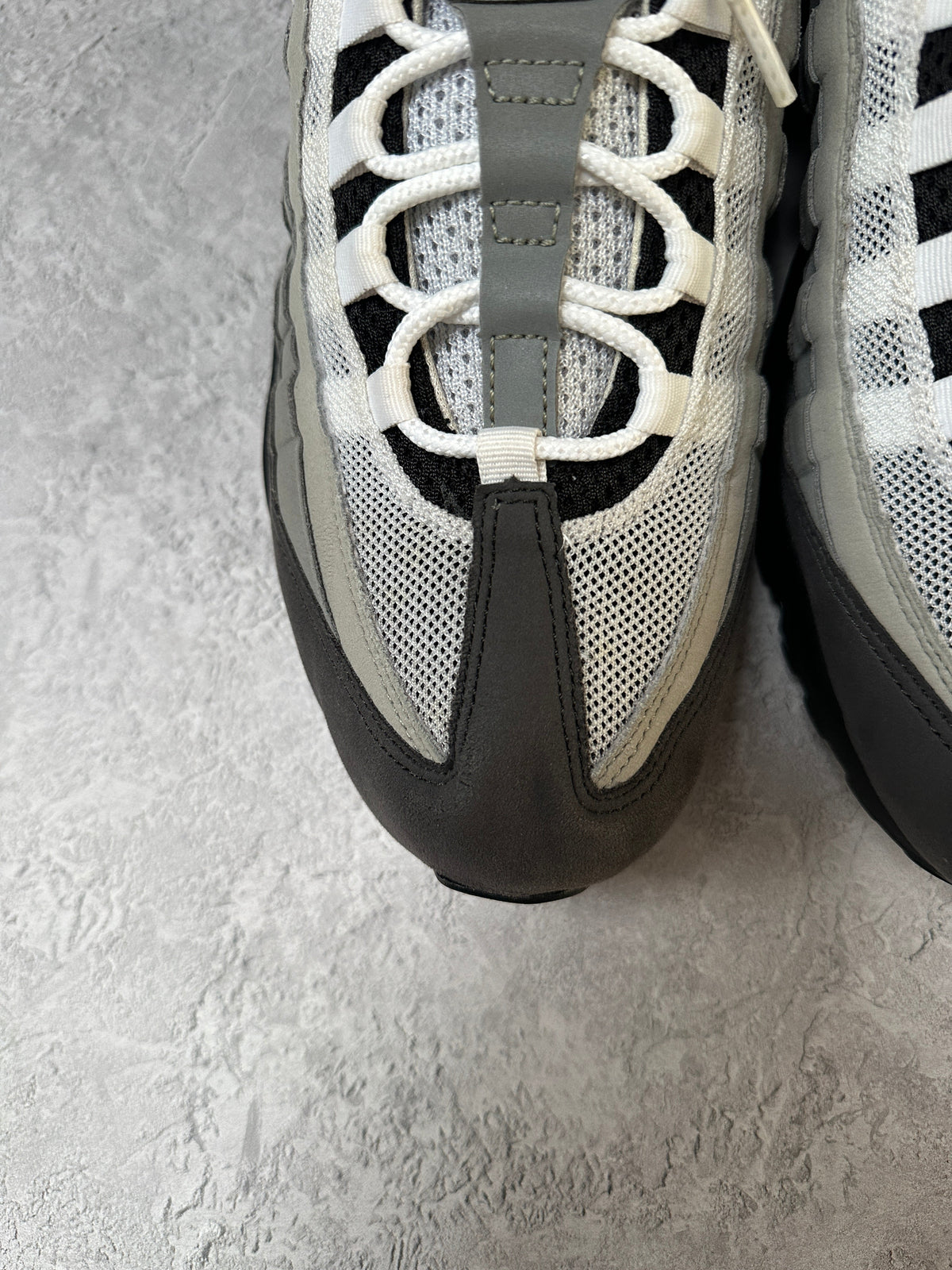 Nike Air Max 95 | Granite 2018 | UK 11