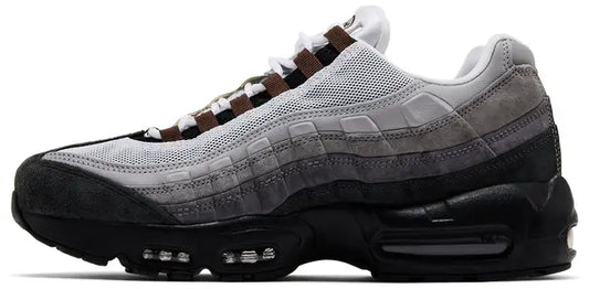 Nike SB Air Max 95 'Black/Cacao Wow–Anthracite Light Graphite Trainers