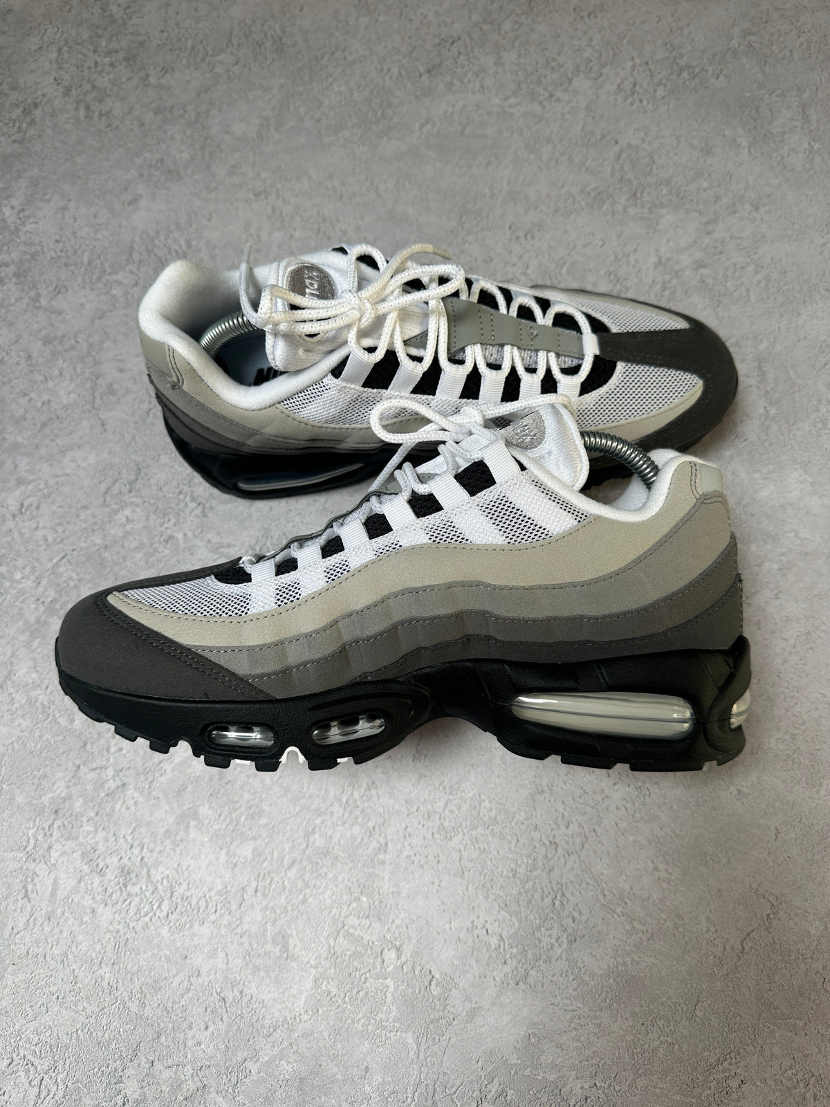 Nike Air Max 95 | Granite 2026 | UK 8