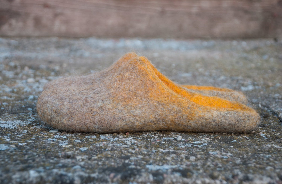 Women's Ombre Slip-On Slippers