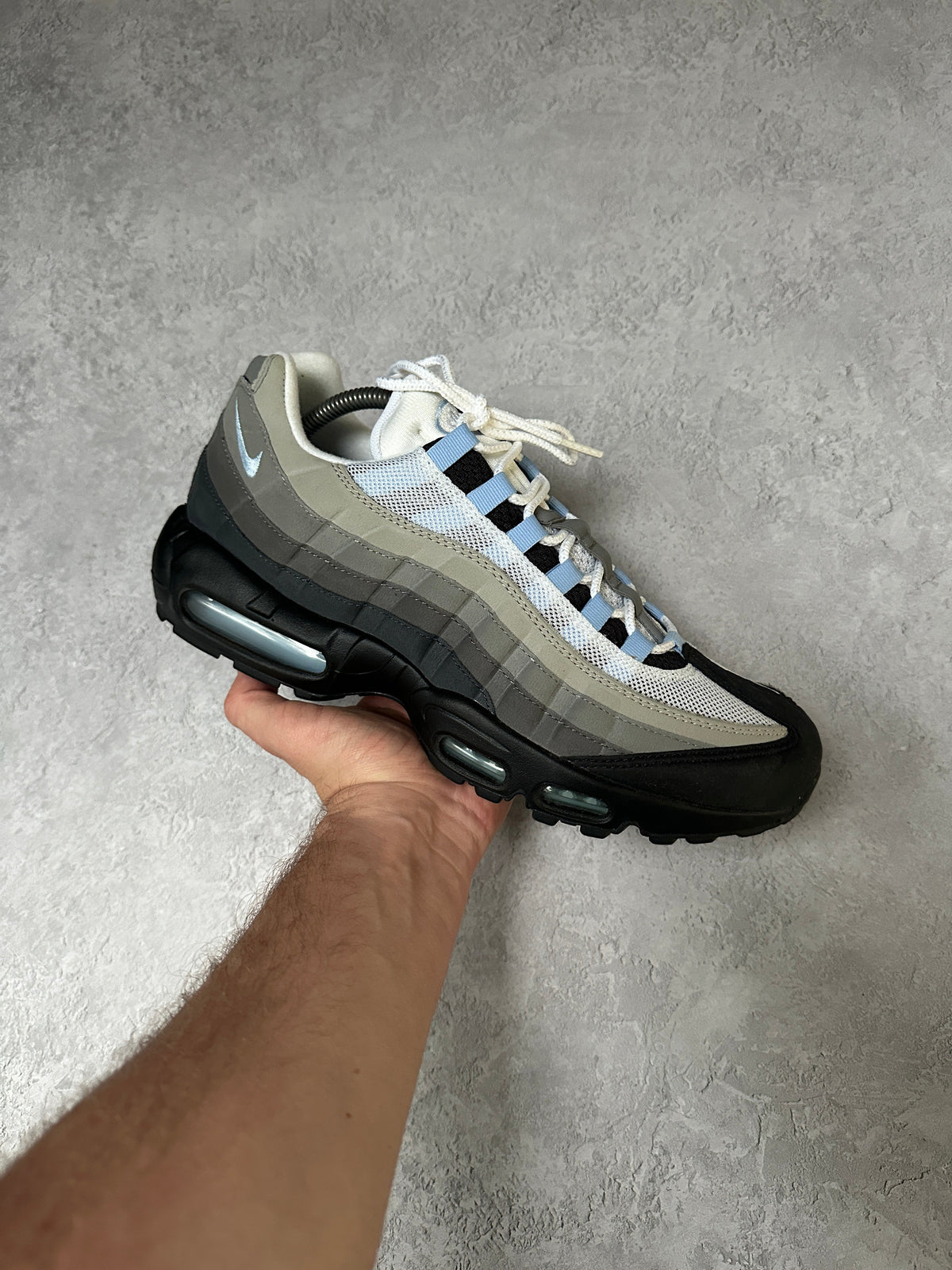 Nike Air Max 95 | Aluminum | UK 9.5