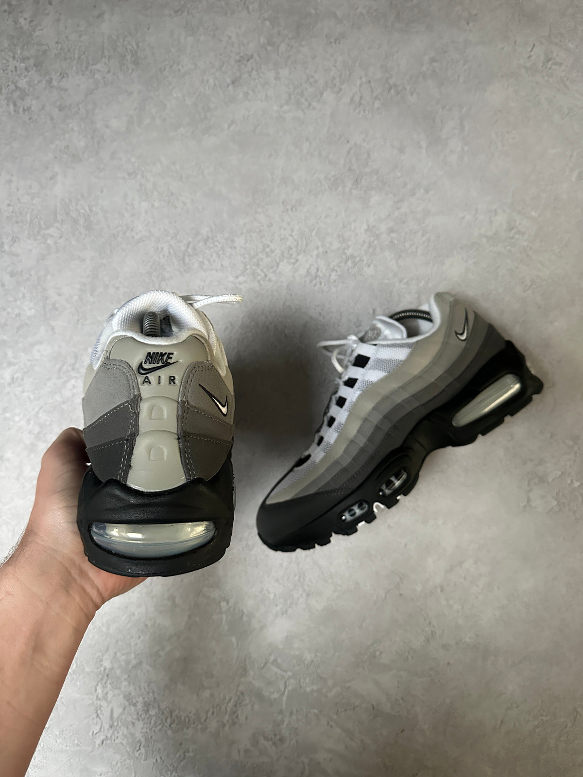 Nike Air Max 95 | Granite 2026 | UK 7.5