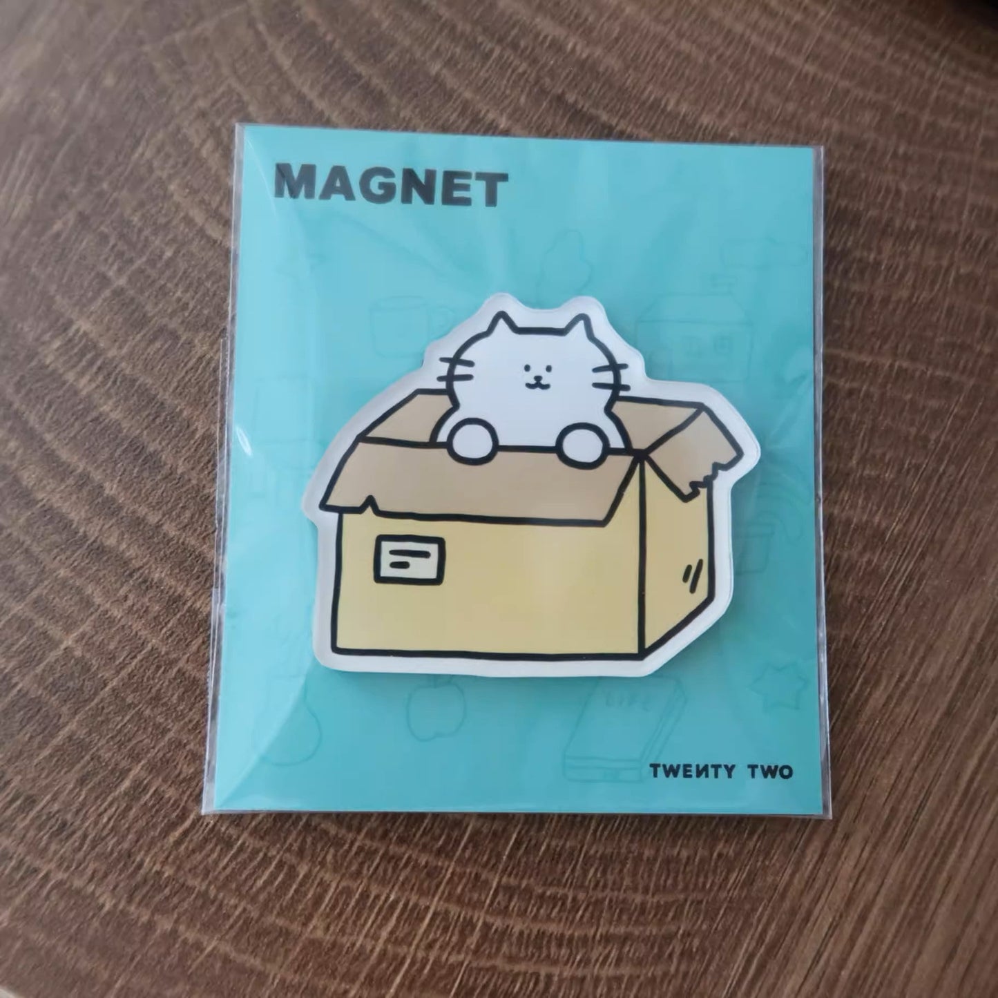Twenty Two - Kitty Daily Life Magnet