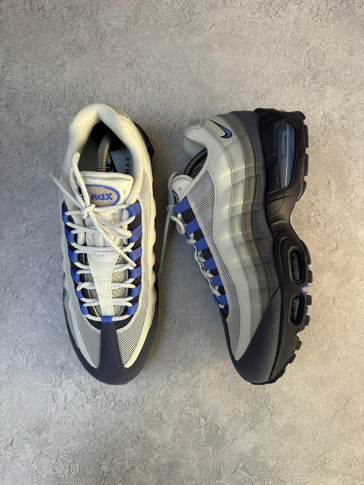 Nike Air Max 95 | Photon Dust / Purple Dynasty | UK 8.5