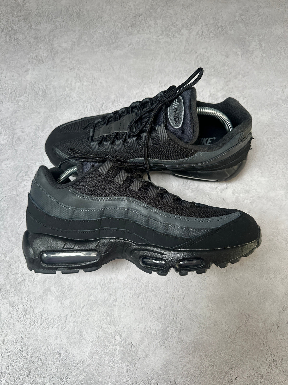 Nike Air Max 95 | Black Anthracite | UK 8.5