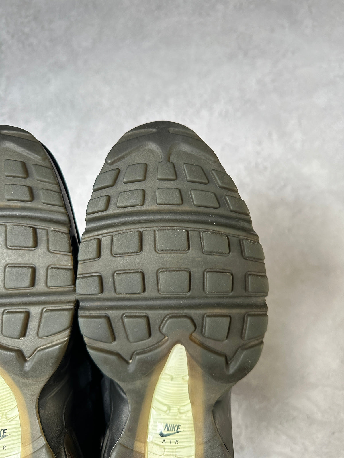 Nike Air Max 95 | LA vs NYC | UK 8.5