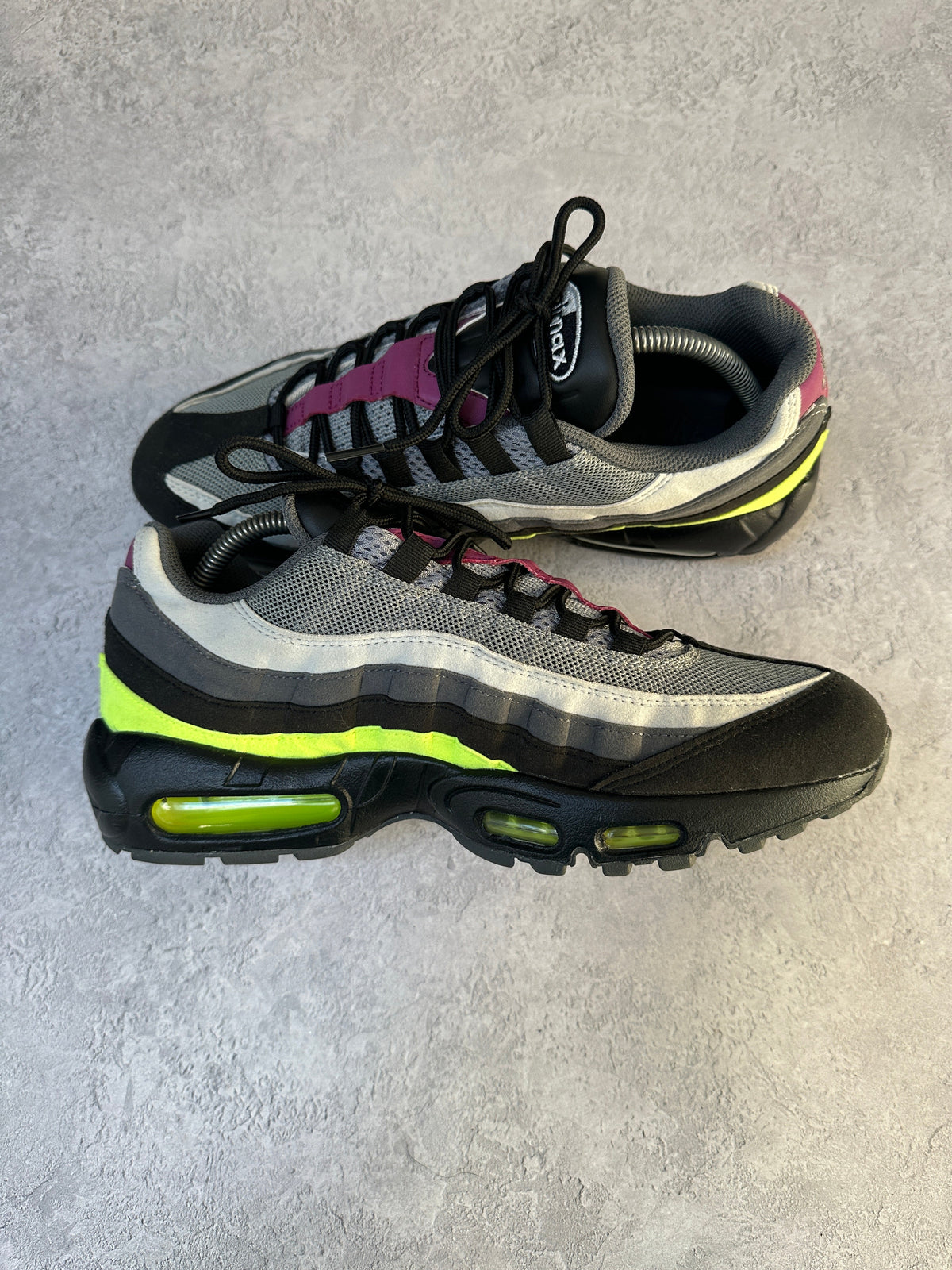 Nike Air Max 95 | 2020 Grey / Neon / Maroon IDs | UK 8.5