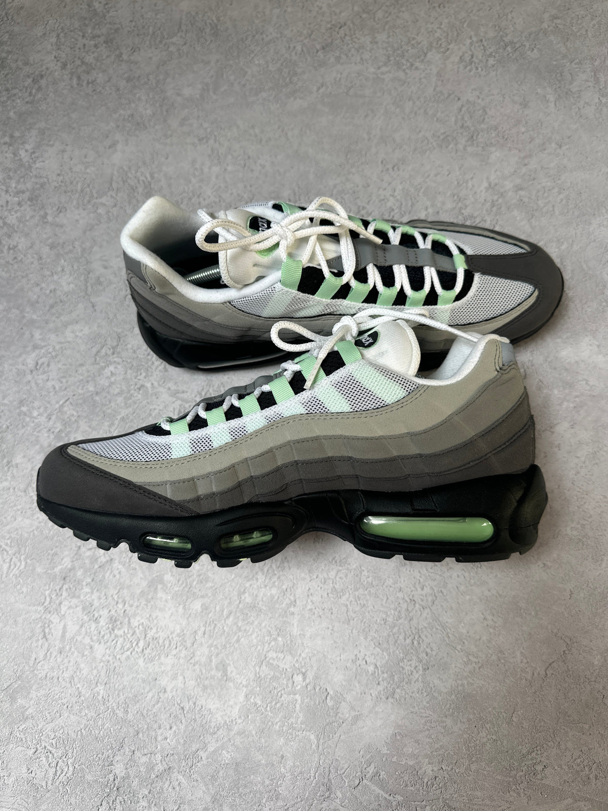 Nike Air Max 95 | Fresh Mint | UK 9.5