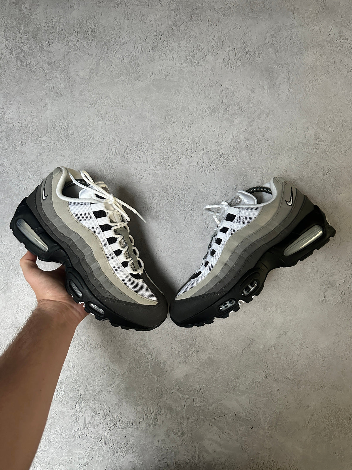 Nike Air Max 95 | Granite 2026 | UK 7.5