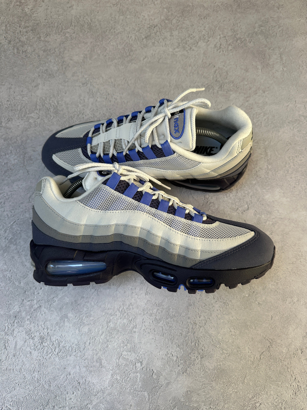 Nike Air Max 95 | Photon Dust / Purple Dynasty | UK 8.5