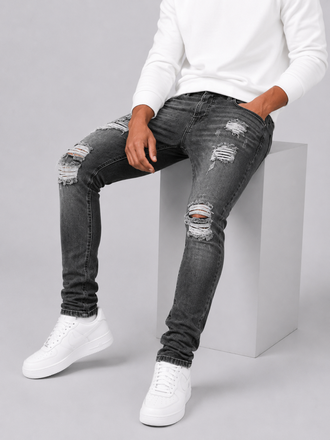 Optew Men’s Slim-Fit Distressed Jeans