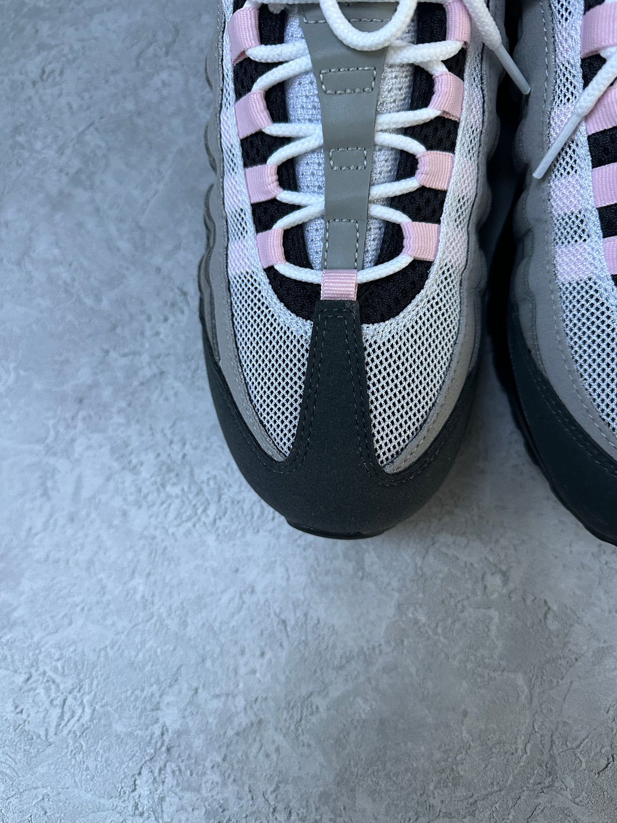 Nike Air Max 95 | Pink Foam 2025 | UK 7