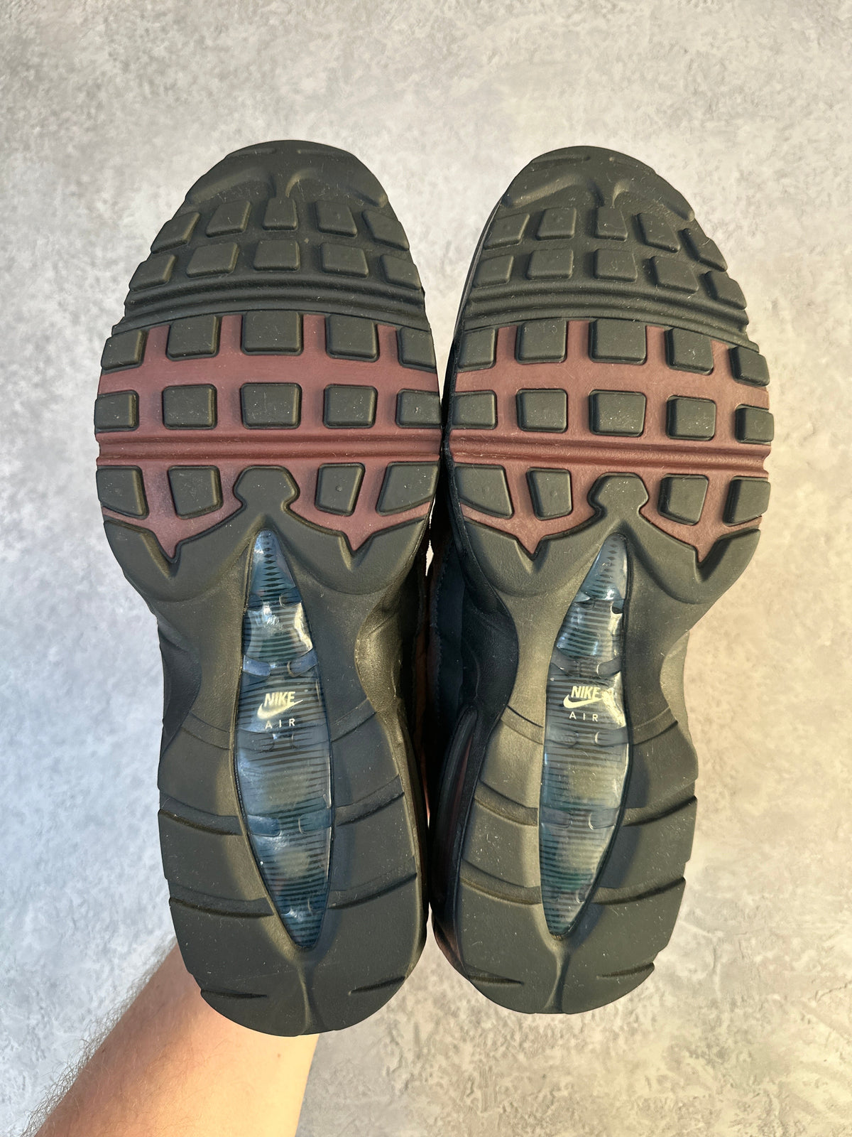 Nike Air Max 95 | Dark Army | UK 9