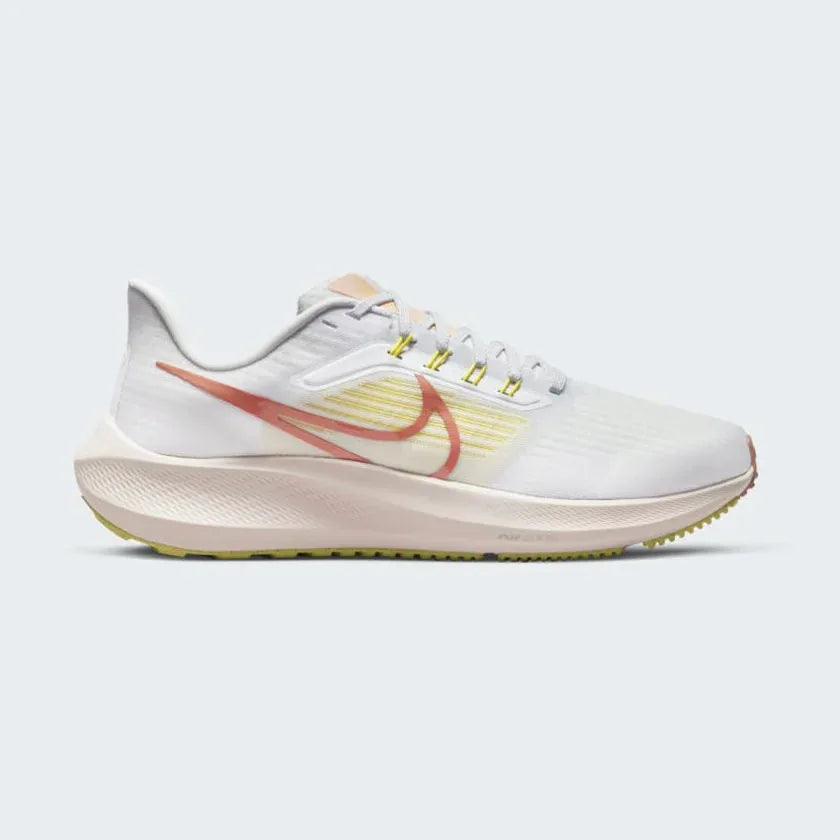 Nike Air Zoom Pegasus 39 Women's Beige Running Trainers DH4072 501